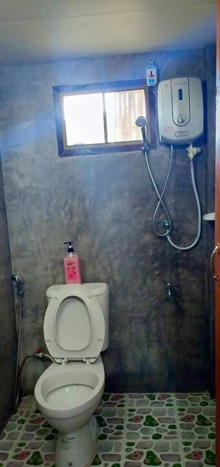 Stay With Brite The Home-Stay In Chiang Mai Bagian luar foto