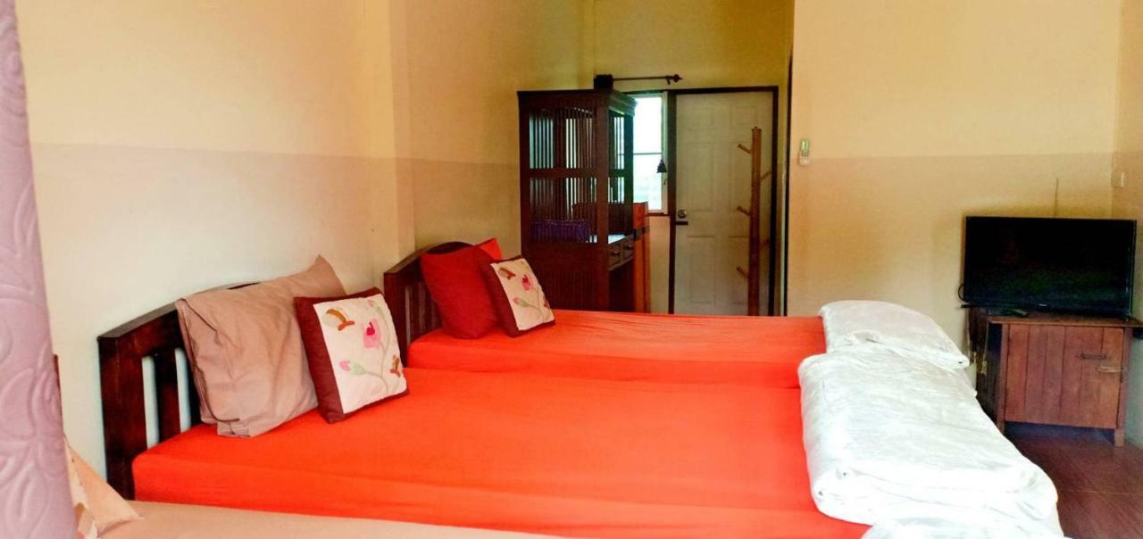 Stay With Brite The Home-Stay In Chiang Mai Bagian luar foto